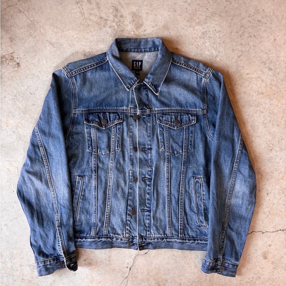 GAP Men's Light Blue Denim Jacket